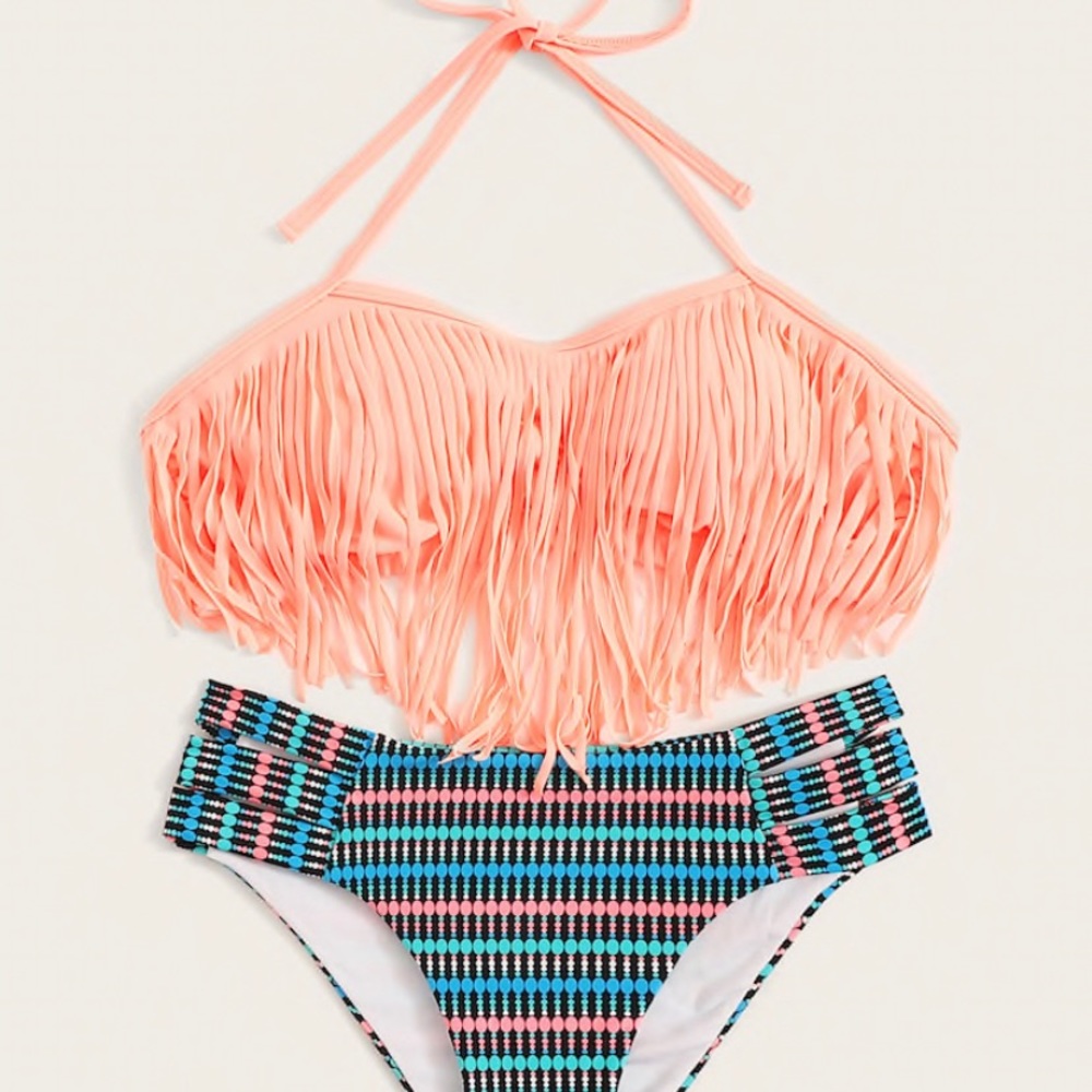 Fringe Halter Top bikini set - Picture 3 of 7